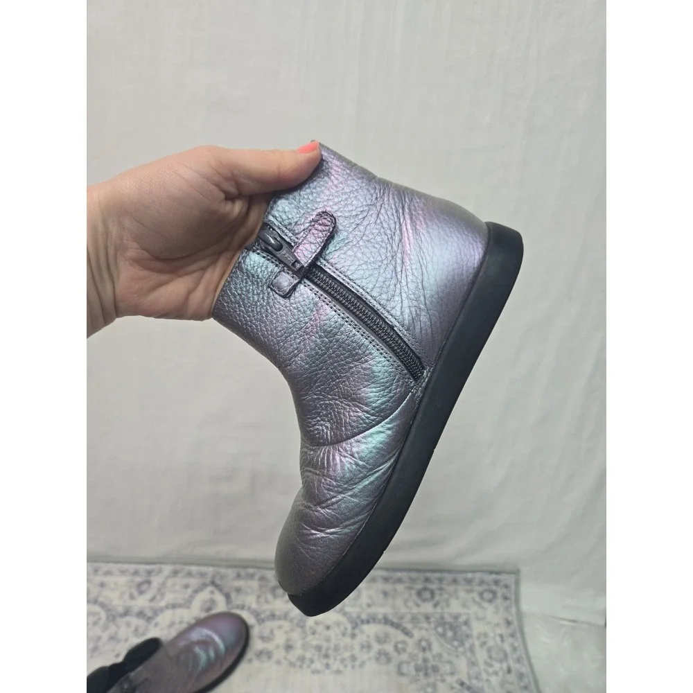 Camper Duet Kids‎ Iridescent Leather Side Zip Ankle Boots EUR 33 US 1.5 Penguin